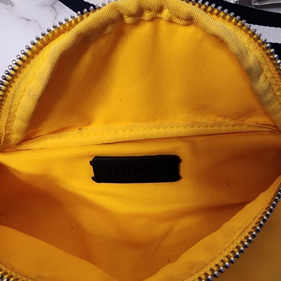 Yellow Fanny Pack - Picture 3 of 6